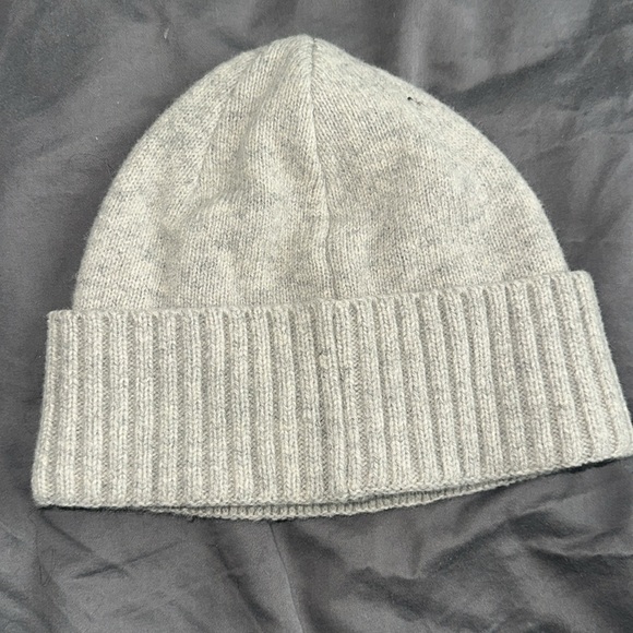 Patagonia beanie - Picture 2 of 2